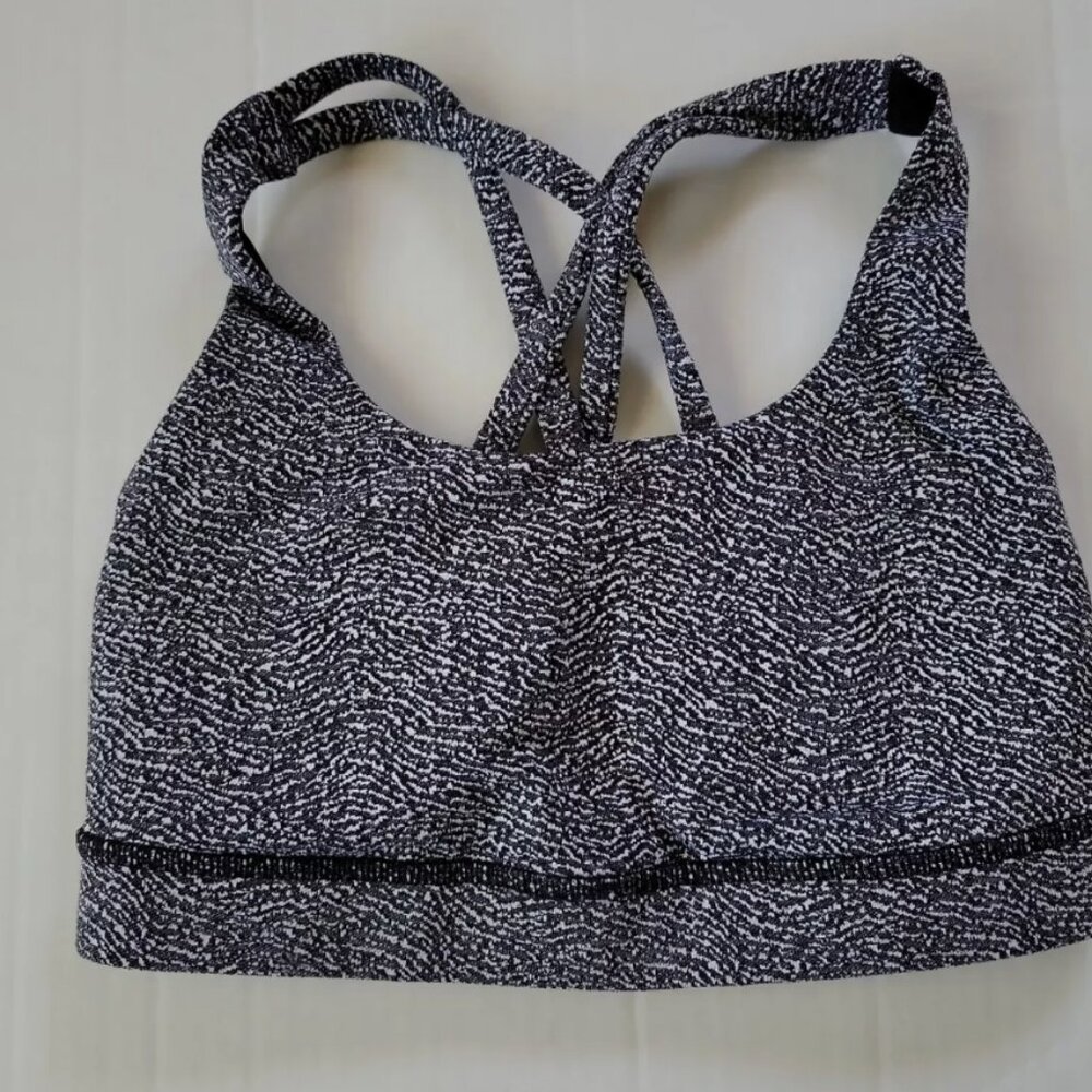 Black and white Lululemon energy bra size 8